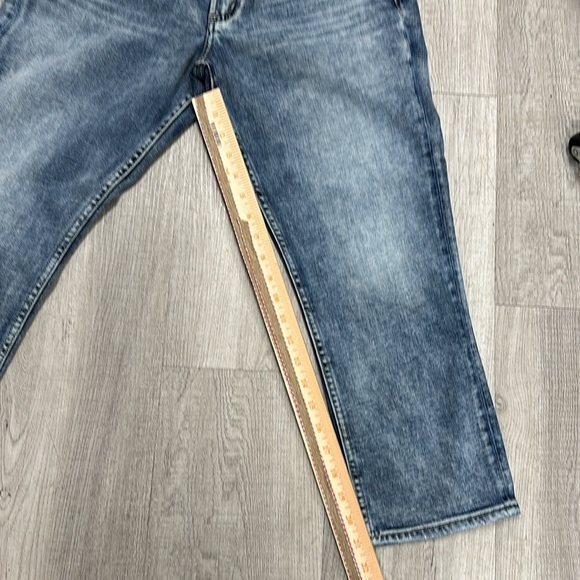 SILVER JEANS Suki Capri Jeans Size 29 - Picture 8 of 9